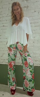 Nicole Neumann feet photo thumbnail