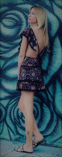 Nicole Neumann feet photo thumbnail