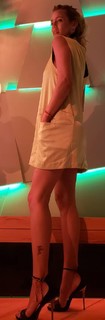 Nicole Neumann feet photo thumbnail