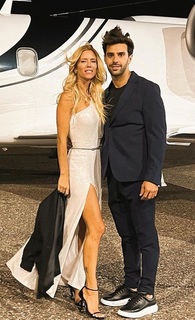 Nicole Neumann feet photo thumbnail