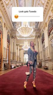 Nicole Neumann feet photo thumbnail