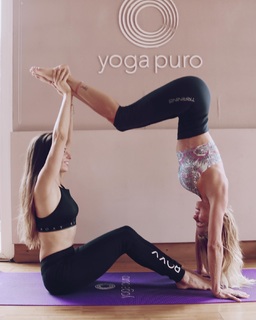 Nicole Neumann feet photo thumbnail