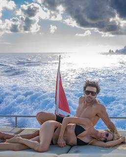 Nicole Neumann feet photo thumbnail
