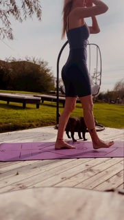 Nicole Neumann feet photo thumbnail