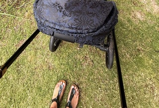 Nicole Neumann feet photo thumbnail