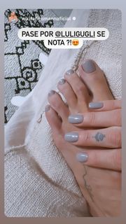 Nicole Neumann feet photo thumbnail