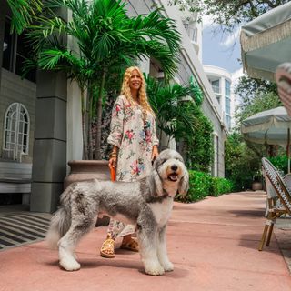 Nicole Neumann feet photo thumbnail