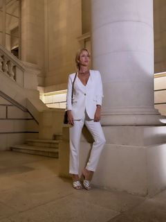 Nicole Neumann feet photo thumbnail