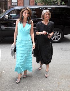 Nicole Petallides feet photo 16