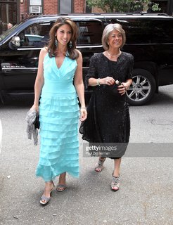 Nicole Petallides feet photo 4