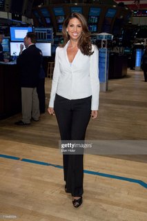 Nicole Petallides feet photo 2