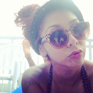 Nicole Polizzi feet photo thumbnail