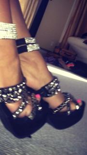 Nicole Polizzi feet photo thumbnail