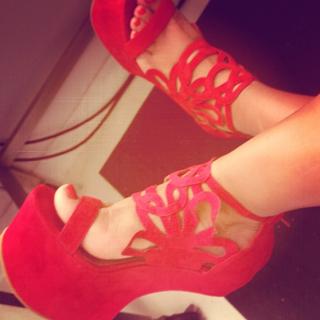 Nicole Polizzi feet photo thumbnail