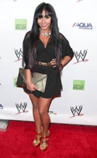 Nicole Polizzi feet photo thumbnail