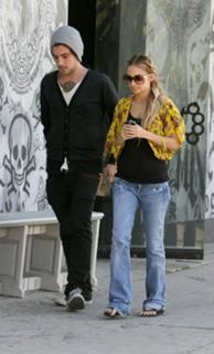Nicole Richie feet photo thumbnail
