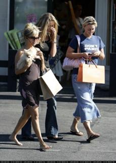 Nicole Richie feet photo thumbnail
