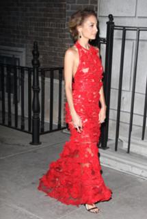 Nicole Richie feet photo thumbnail