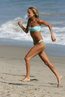 Nicole Richie feet photo thumbnail