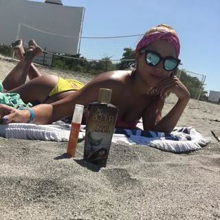 Nicole Santamaria feet photo 4