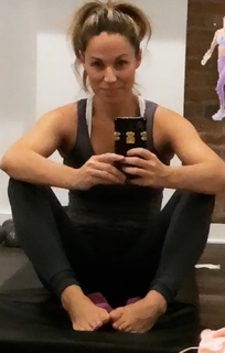 Nicole Saphier feet photo 1