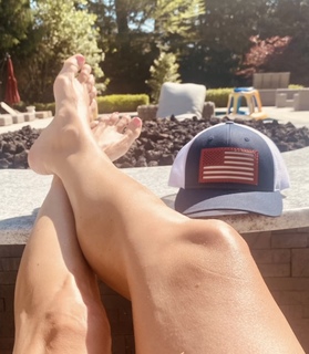Nicole Saphier feet photo 15