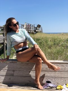 Nicole Saphier feet photo 8