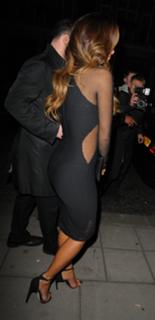Nicole Scherzinger feet photo thumbnail