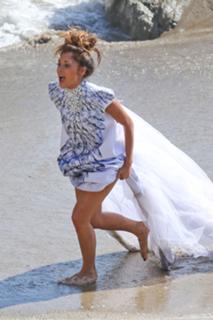 Nicole Scherzinger feet photo thumbnail