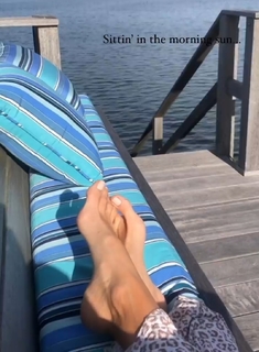Nicole Steinwedell feet photo 15