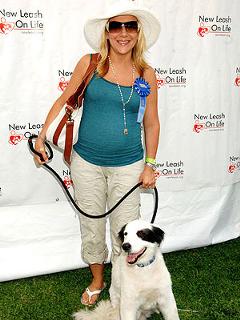 Nicole Sullivan feet photo thumbnail