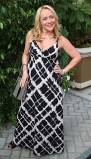Nicole Sullivan feet photo thumbnail