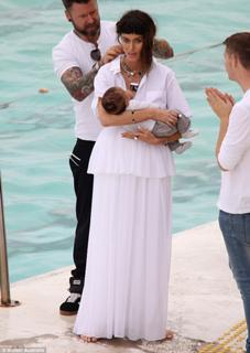 Nicole Trunfio feet photo 14
