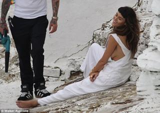 Nicole Trunfio feet photo 12