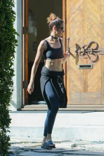 Nicole Trunfio feet photo 7