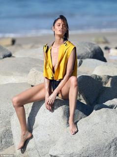 Nicole Trunfio feet photo 19