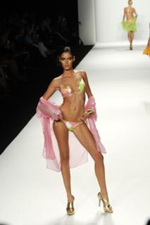 Nicole Trunfio feet photo 2