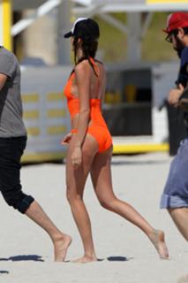 Nicole Trunfio feet photo 3