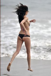 Nicole Trunfio feet photo 4