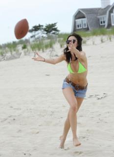 Nicole Trunfio feet photo 5