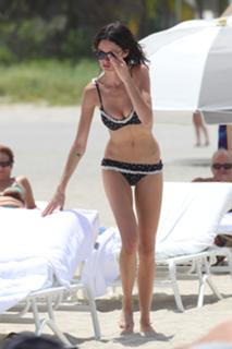 Nicole Trunfio feet photo 13