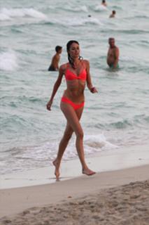 Nicole Trunfio feet photo 9