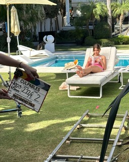 Nicole Wallace feet photo thumbnail