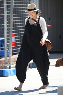 Nicole da Silva feet photo 12