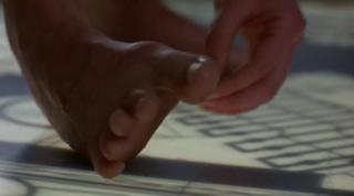 Nicole de Boer feet photo thumbnail