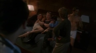 Nicole de Boer feet photo thumbnail