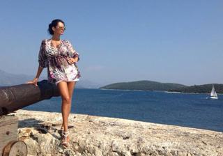 Nicoleta Luciu feet photo 9