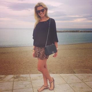 Nicolette van Dam feet photo 10