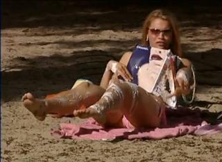 Nicolette van Dam feet photo 12
