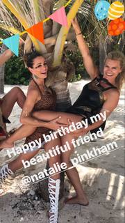 Nicolette van Dam feet photo 3
